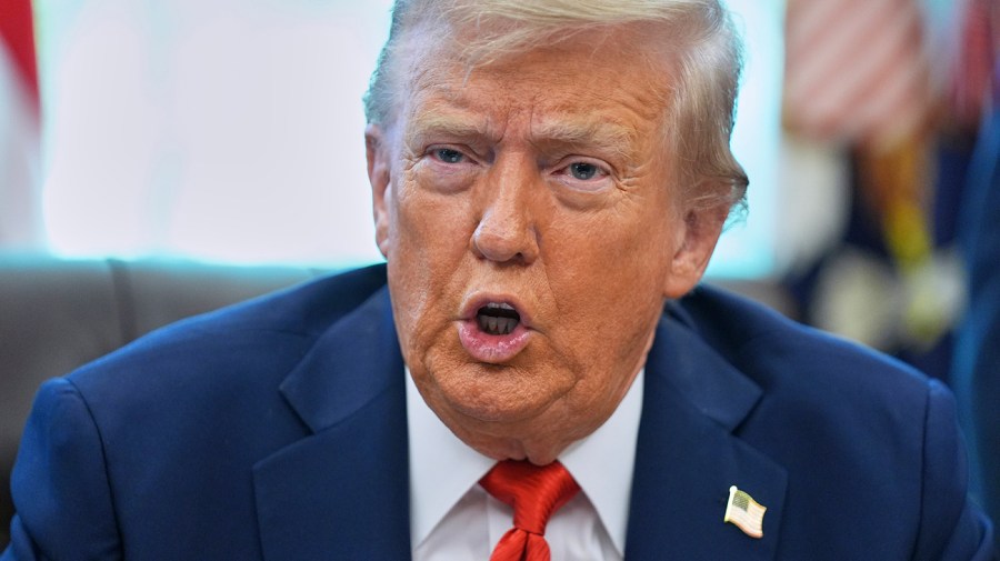 Controversies sparked by Trump pave the way for GOP's comeback in Congress