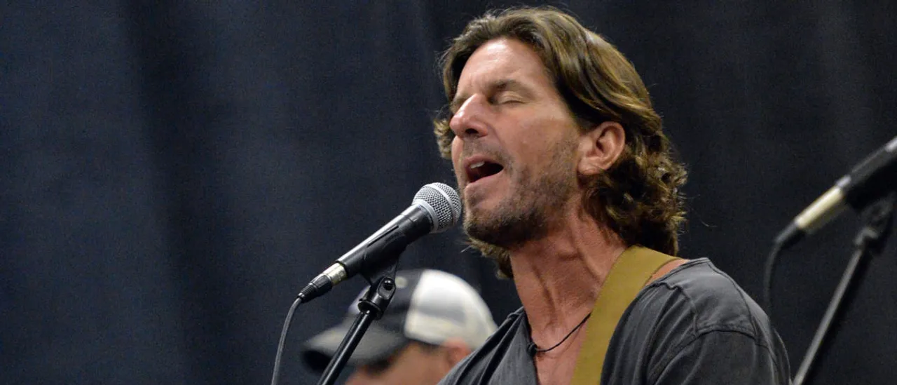 Country Music Artist Brett James Passes Away in Plane Crash at 57 ...