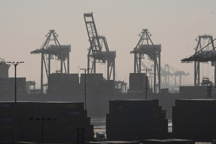 Customs fees reach a new high in August due to tariff income