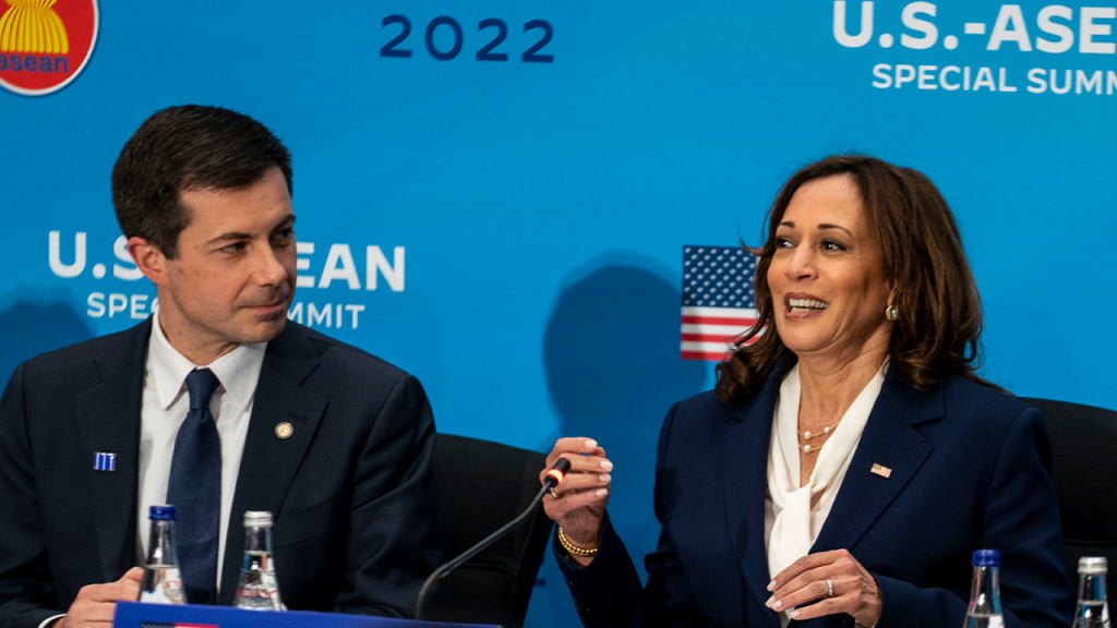 DNC vice chair shares thoughts on Kamala Harris' book reflecting on 2024