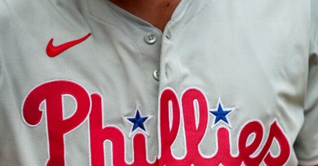 Dad Harassed by 'Phillies Karen' Warns Those Trying to Find Out Who She Is