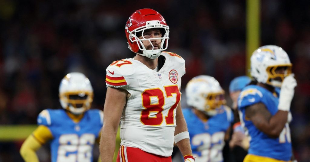 Dallas Cowboys, Kansas City Chiefs, and 3 other NFL teams under pressure in Week 2