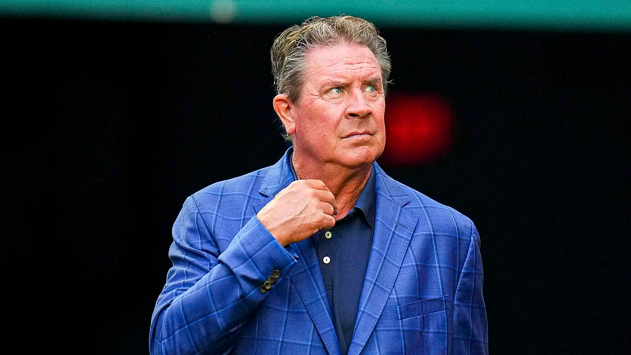 Dan Marino reveals his fatty liver disease diagnosis to promote awareness