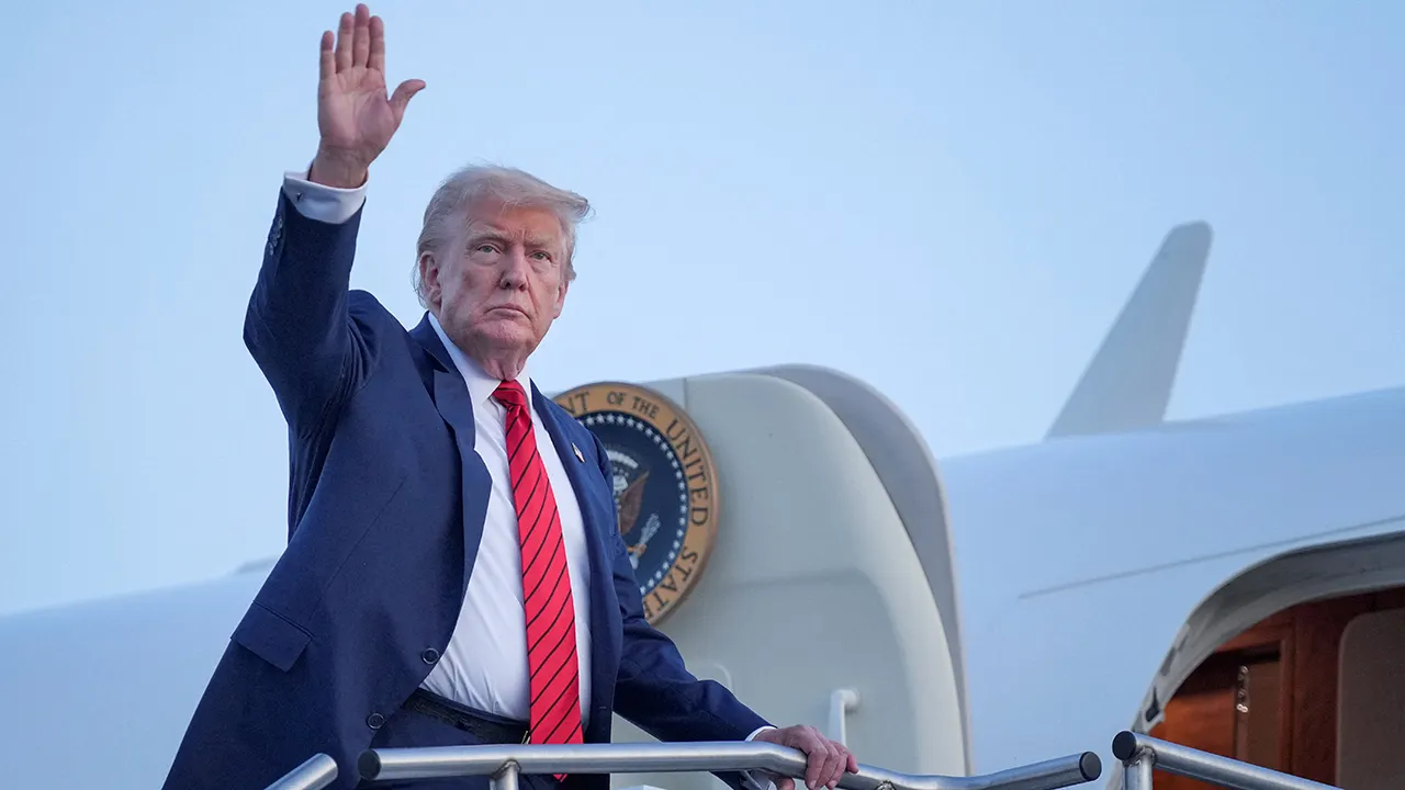 Delays for Air Force One persist as Boeing faces challenges with new aircraft.