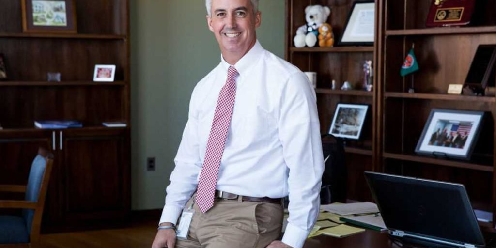 Democrat reportedly misuses opioid relief funds to send children to LGBTQ center connected to Planned Parenthood at 'Queer Tarot Night'