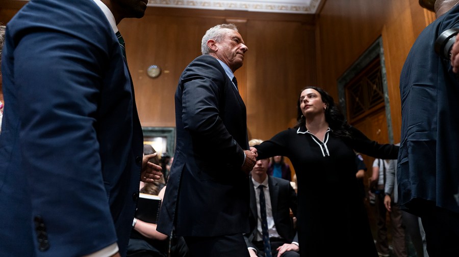 Democrats advise careful consideration in the vaccine debate, RFK Jr.