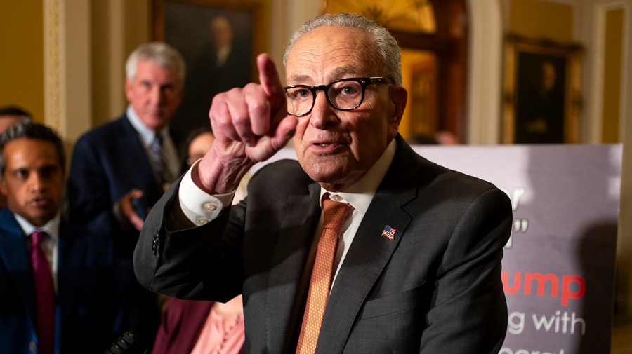 Democrats criticize Trump for avoiding negotiations after canceling the meeting