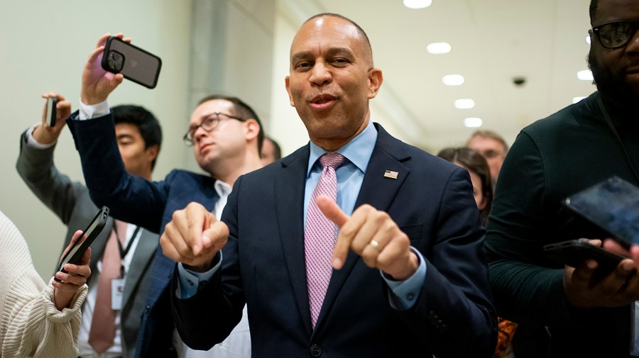 Democrats stand firm against GOP budget plan, increasing chances of a shutdown