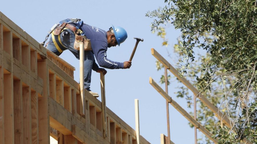 Disappointing August jobs report raises red flags