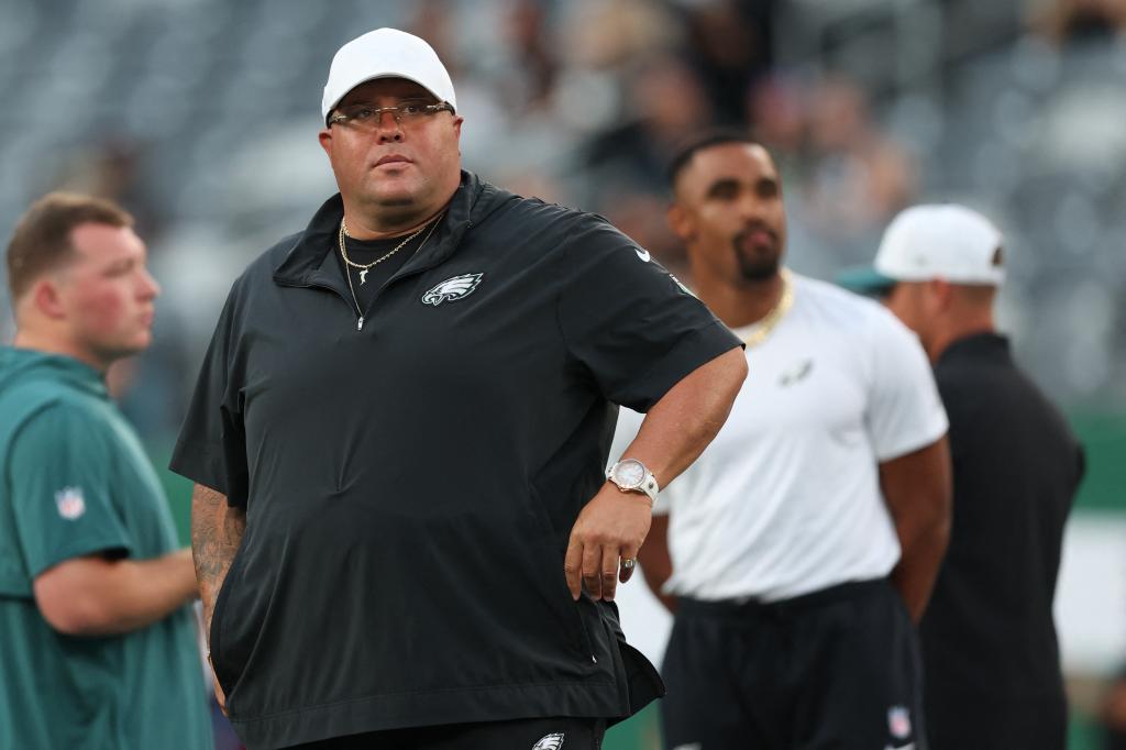 Eagles security chief Big Dom penalized $75K for texting breach during Jets game