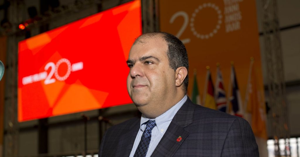 EasyJet's founder introduces a Bitcoin trading app, emphasizing financial empowerment.