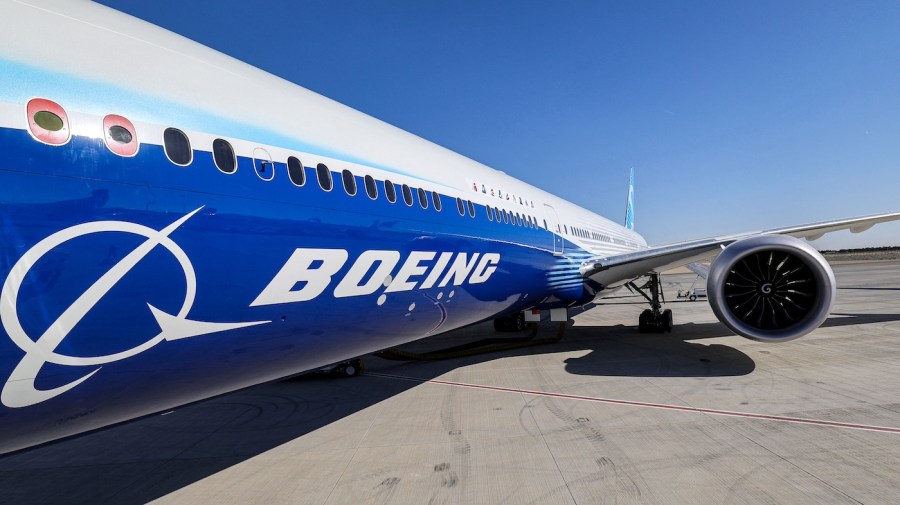 FAA suggests a $3.1 million penalty for Boeing due to safety issues