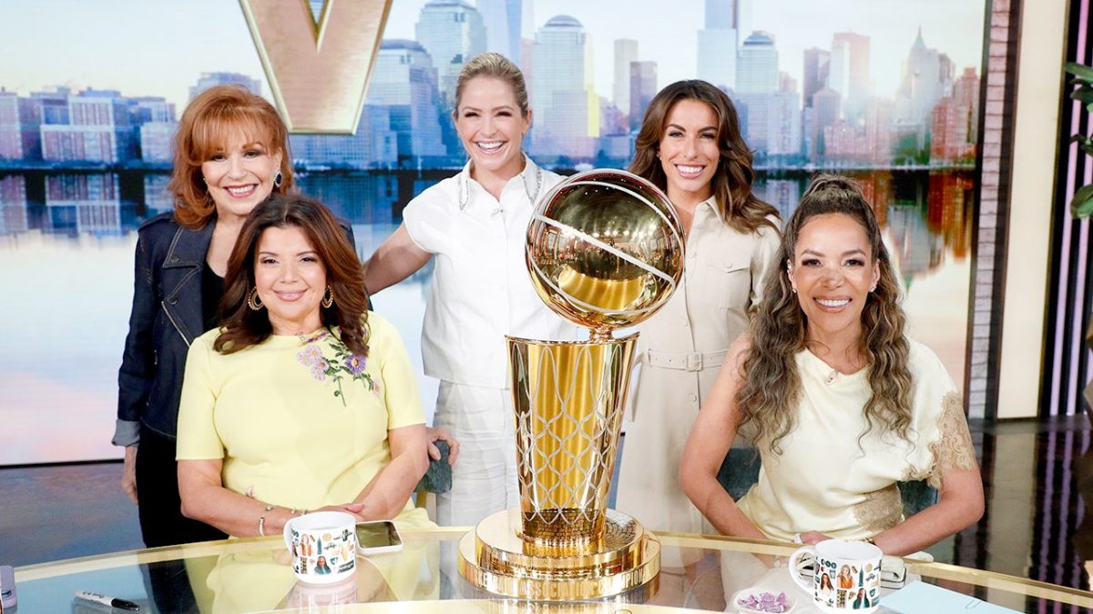 FCC chairman urges inquiry into 'The View' following Kimmel's removal