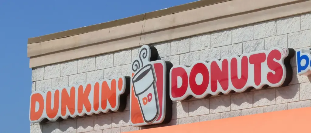 Former Democrat Legislator Sentenced for Burglary Seen Working at Dunkin’ Donuts