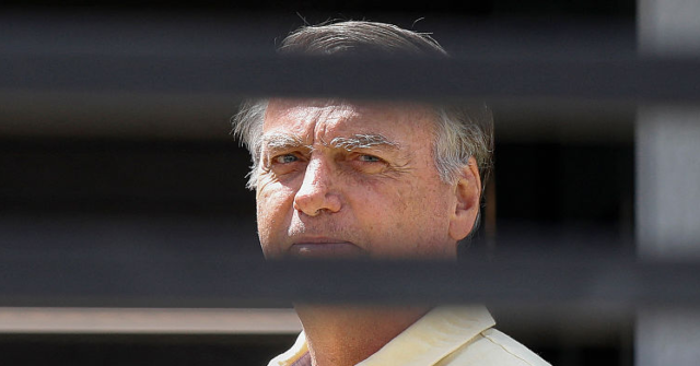 Former President Jair Bolsonaro Receives 27-Year Prison Sentence for False 'Crimes Against Democracy'