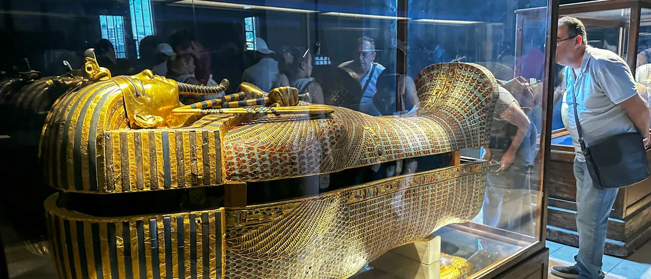 Four People Taken into Custody After Ancient Egyptian Artifact from 3,000 Years Ago Was Melted for Gold, Authorities Report