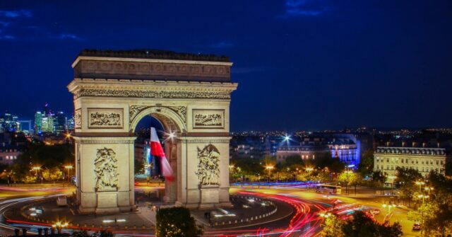 France Brings Back Three Suspected Jihadists From Syria