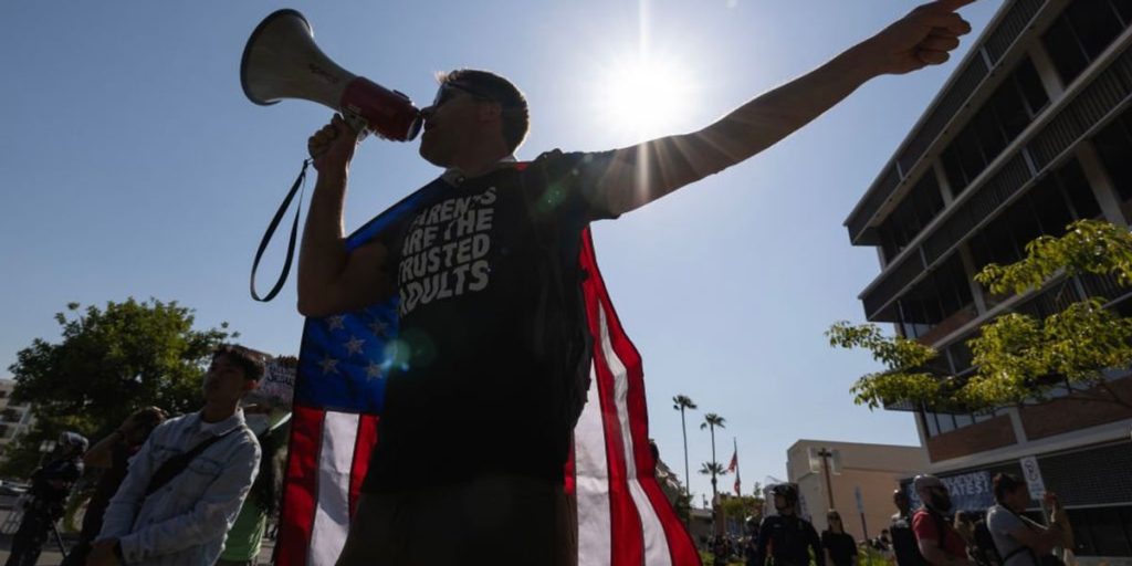 Free speech advocates oppose Bondi's crackdown on hate speech: 'Maintain freedom in America'