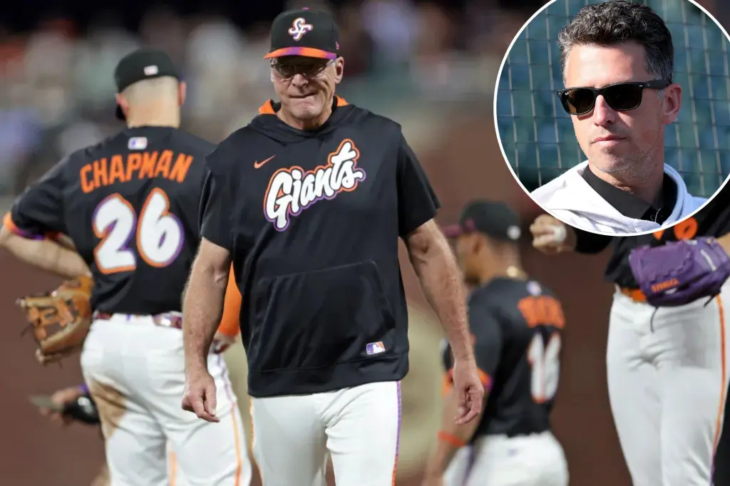 Giants let go of Bob Melvin after another unsatisfactory season