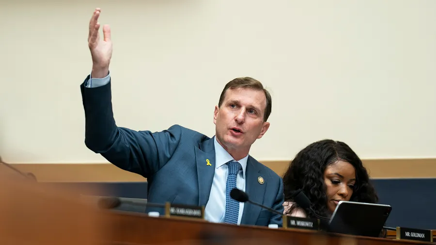 Goldman indicates he is unwilling to support Mamdani, urging for tangible measures to tackle antisemitism.