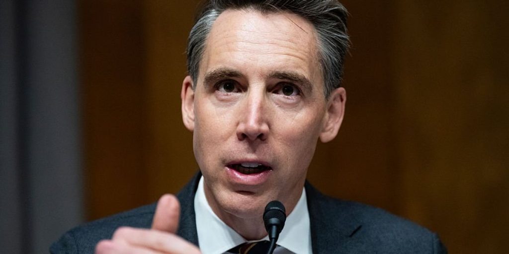 Hawley cautions about the risks of transhumanism in artificial intelligence.