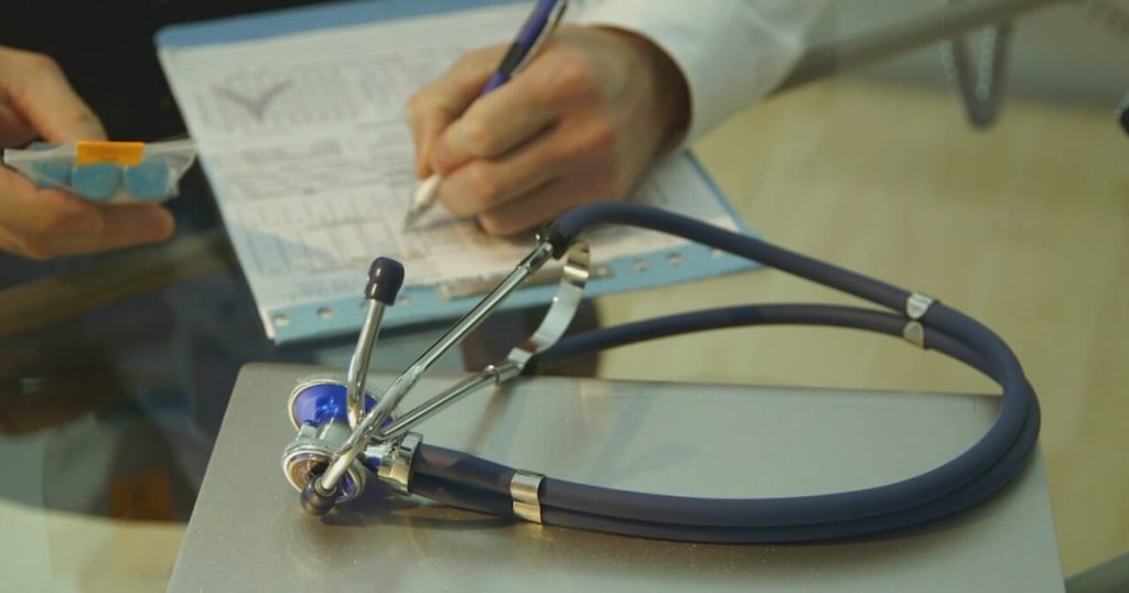 Health insurance provider gave Georgians money for groceries and gas before shutting down.