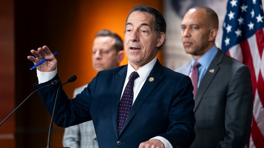 House Democrats begin inquiry into mortgage investigations targeting Trump's opponents