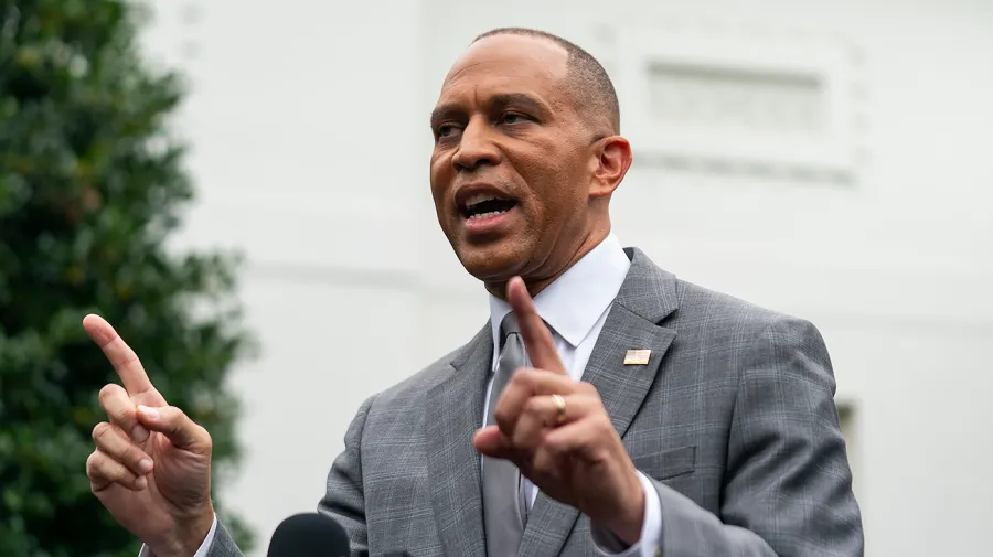 House Democrats gather at the Capitol for a final push to change the spending bill