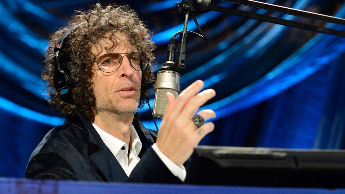 Howard Stern's prank tricks AP and CNBC with false reports of SiriusXM departure