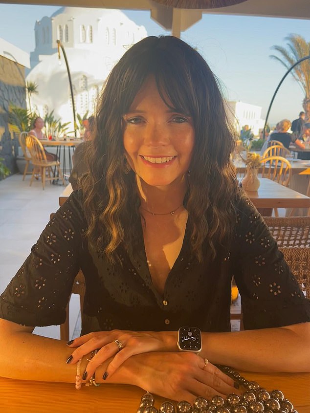 I experienced a symptom that was worryingly simple to overlook - it was an early indication of cancer and doctors have said I have two years to live.