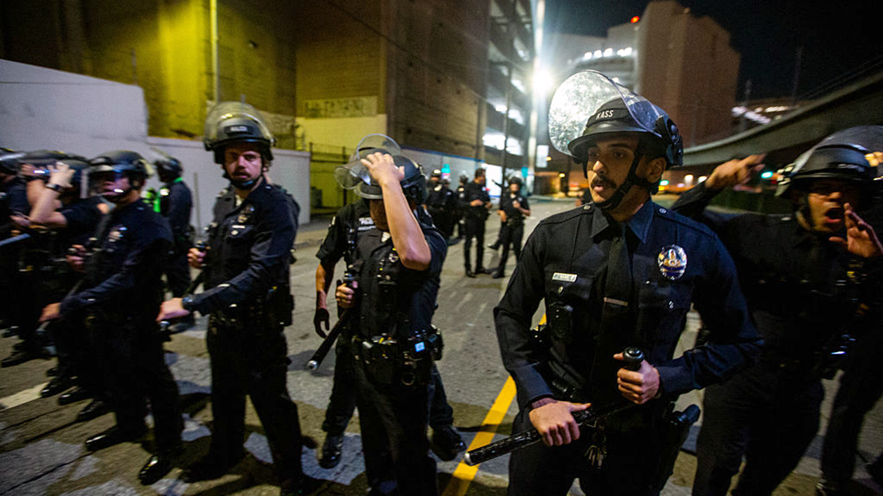 ICE detains undocumented immigrant with 49 previous criminal charges during operation