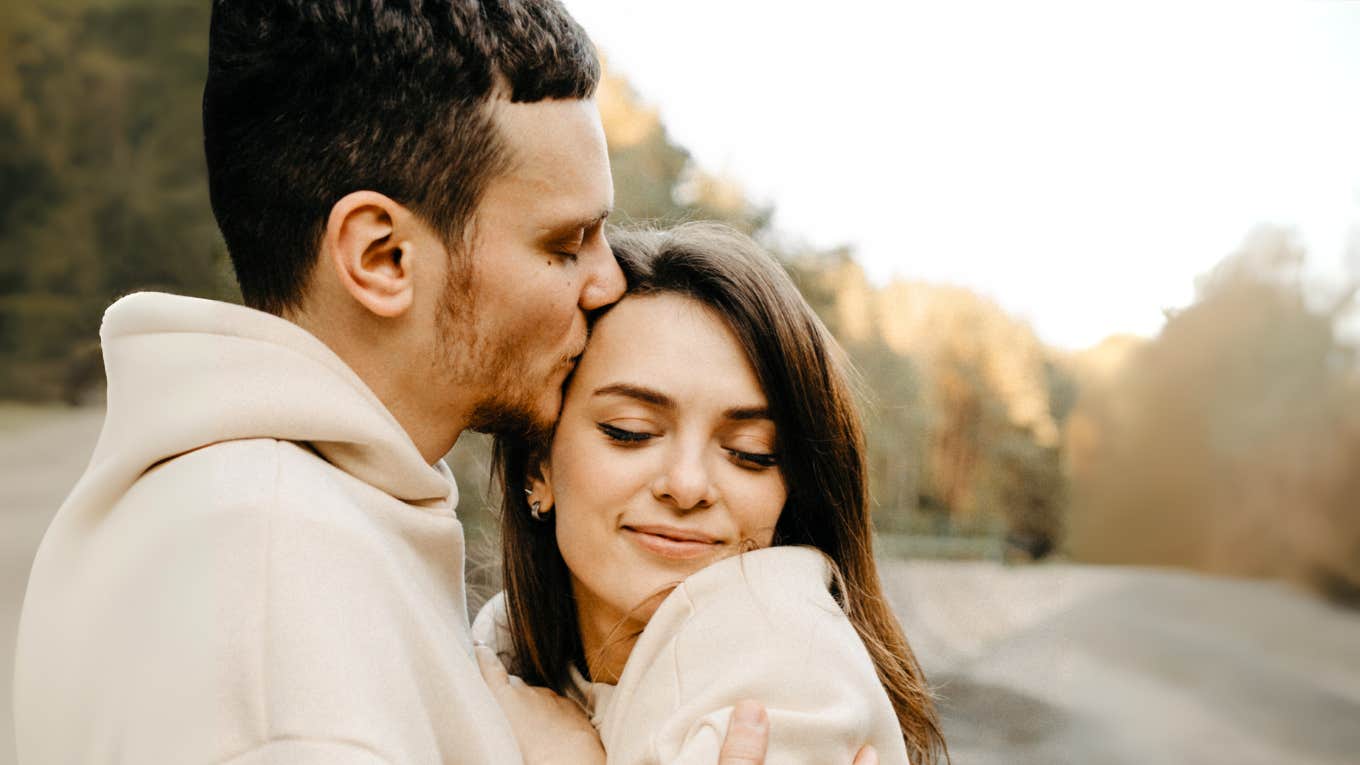 If two people are genuinely in love, they will discover these 9 great health benefits.