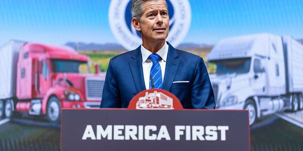 'Immediate danger': Trump administration closes licensing gap following fatal crash allegedly caused by undocumented truck driver