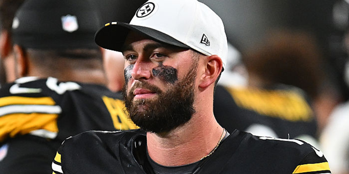 "Ireland is ruled by traitors": Steelers QB and disabled senior robbed in Dublin during NFL trip