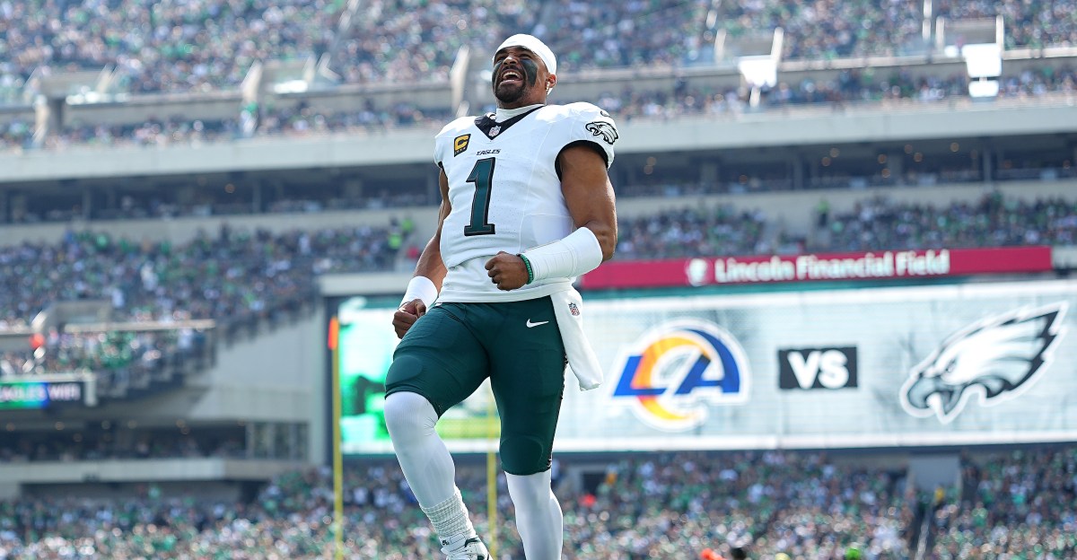Jalen Hurts rose to the occasion when the Eagles needed him the most