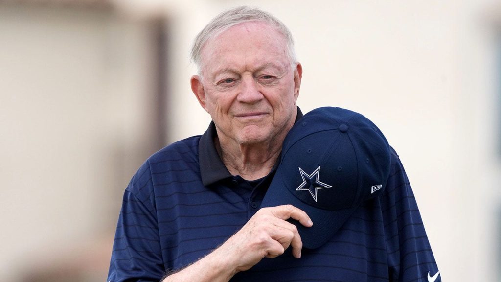 Jerry Jones discusses honoring Charlie Kirk