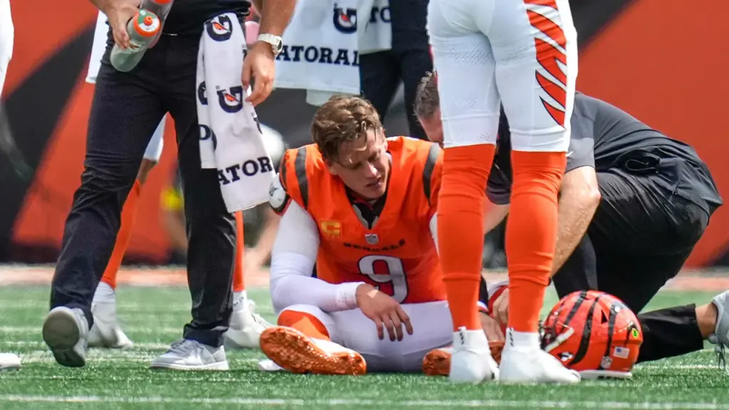 Joe Burrow's injury: A physical therapist shares insights on turf toe