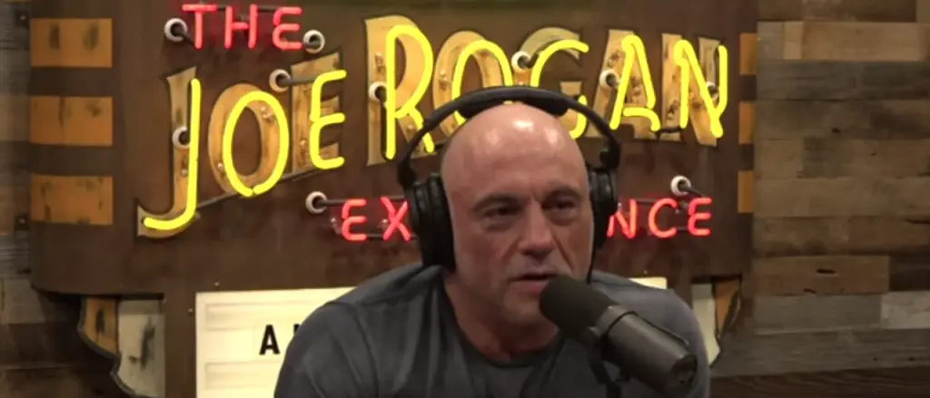 Joe Rogan Criticizes Pregnant Women Recording Themselves Using Tylenol Despite Trump Administration Advice