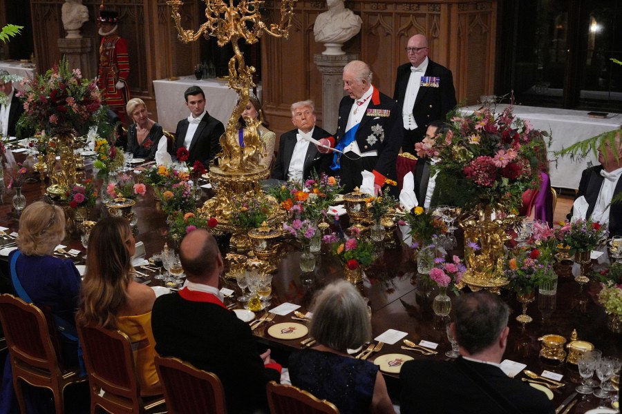King Charles praises Trump's efforts for peace at large UK state dinner.