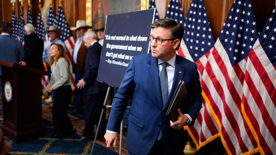 Late-night hosts show support for Kimmel