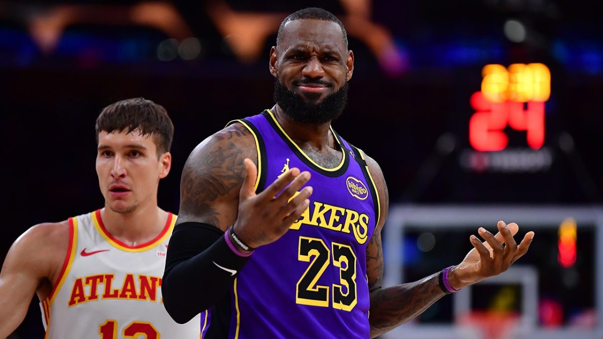 LeBron James receives backlash from former NFL reporter regarding his China essay