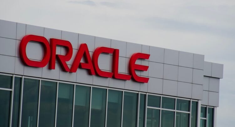 Leading Analysts Increase Oracle Stock (ORCL) Price Target Before Q1 Earnings
