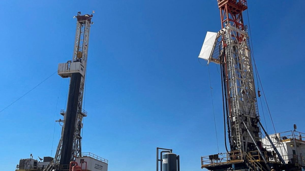 Leading Wall Street analysts recommend these 3 dividend-paying stocks for steady income