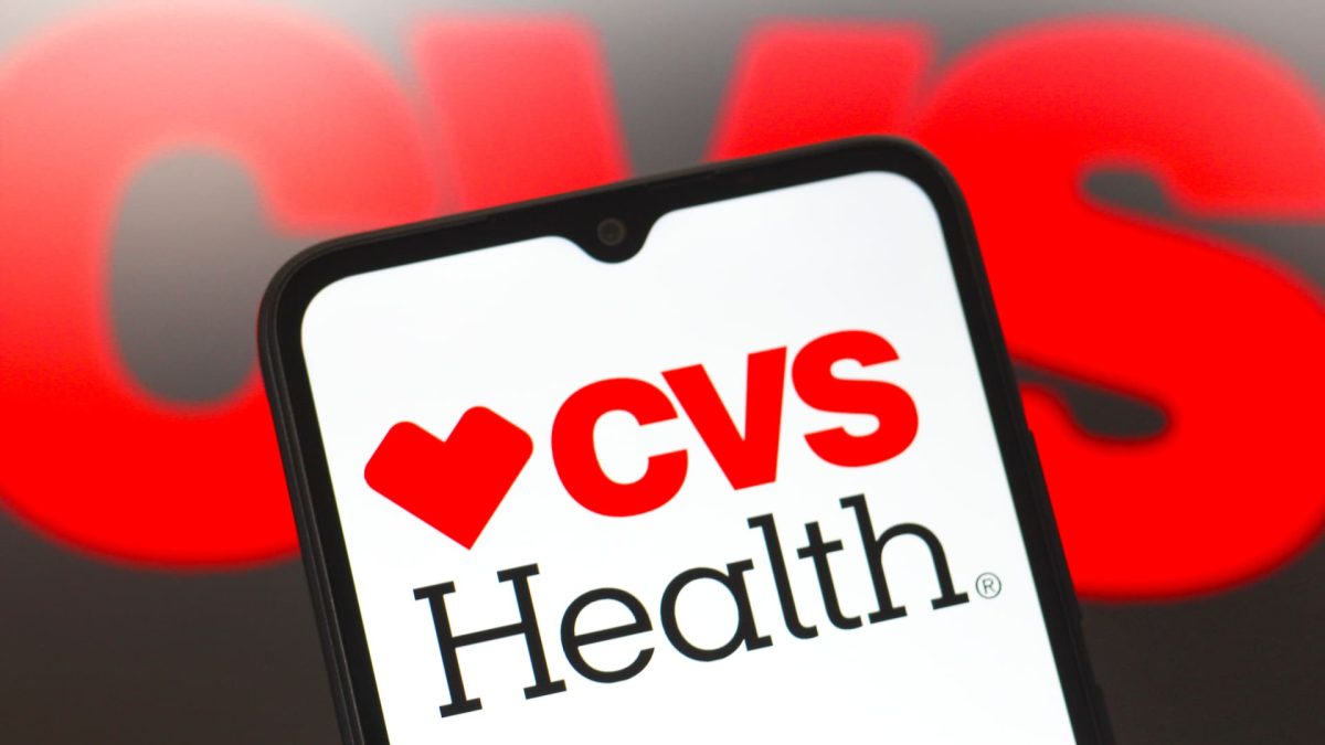 Leading Wall Street experts suggest these dividend stocks for income-focused investors.