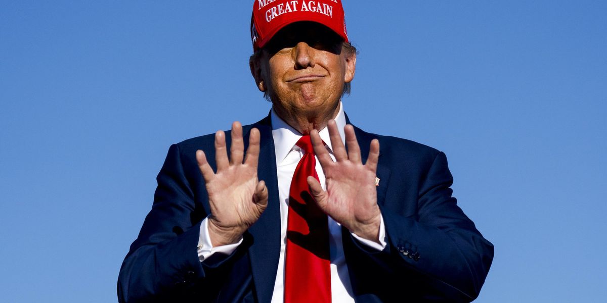 Liberals are still promoting a ridiculous Trump conspiracy theory from before the election.