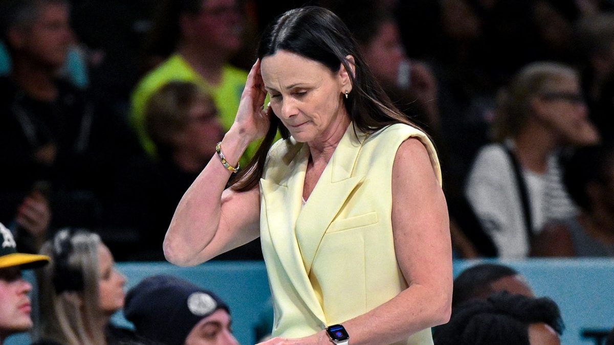 Liberty splits from Sandy Brondello a year after winning their first WNBA championship