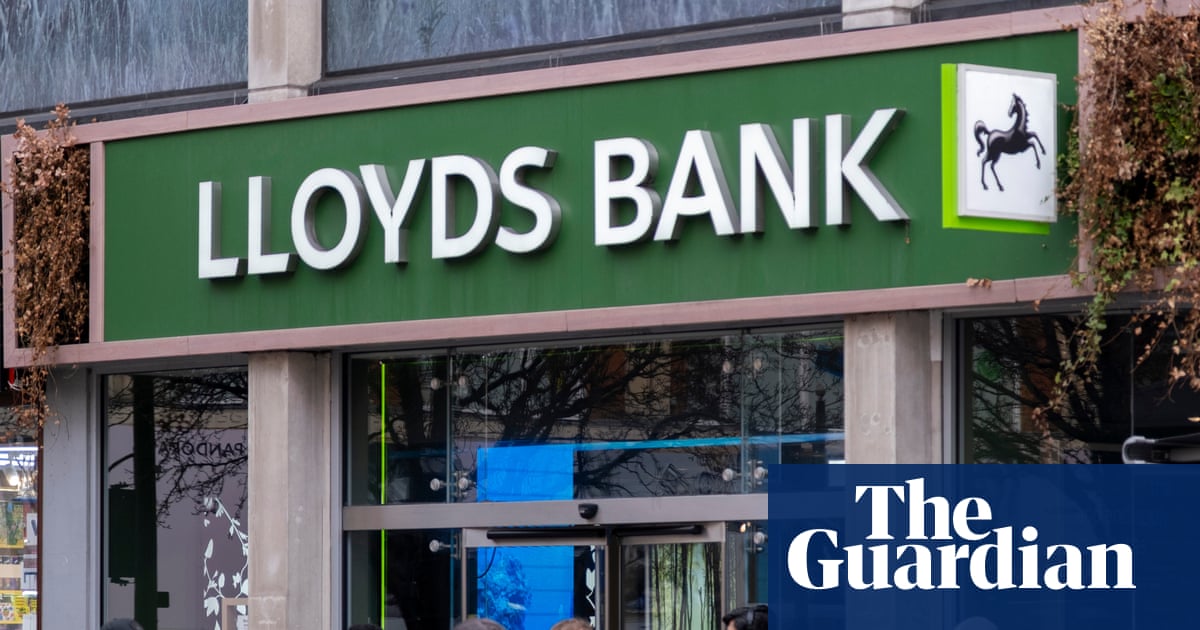 Lloyds to notify 3,000 employees about potential job loss due to ‘underperformance’