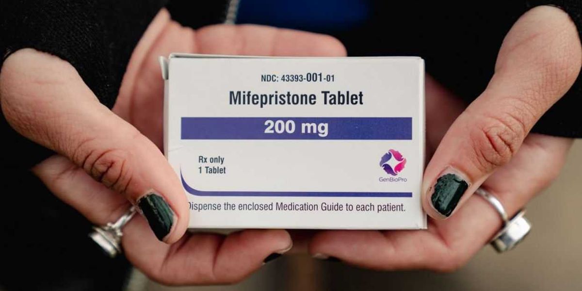 Louisiana aims to arrest a California doctor accused of sending abortion pills to the state.