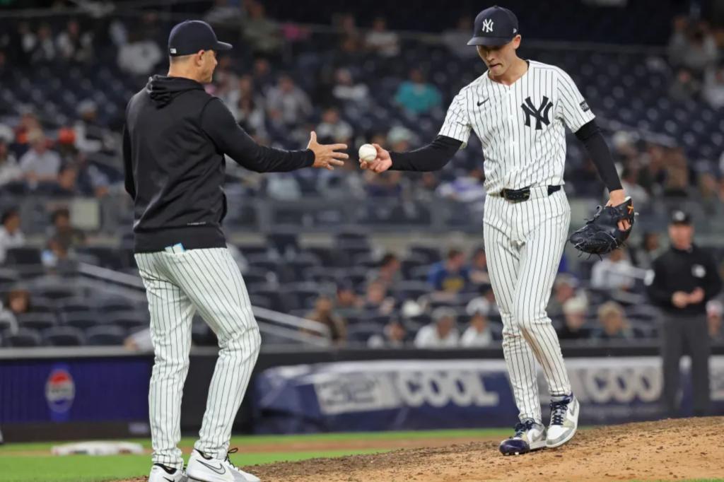 Luke Weaver falters after stepping in to pitch during Yankees' defeat