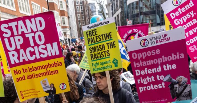 MP Claims Legalizing 'Islamophobia' Would Shield Grooming Gangs